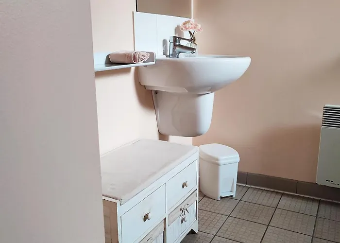 De Couleurs Et D'eau Fraiche 3*